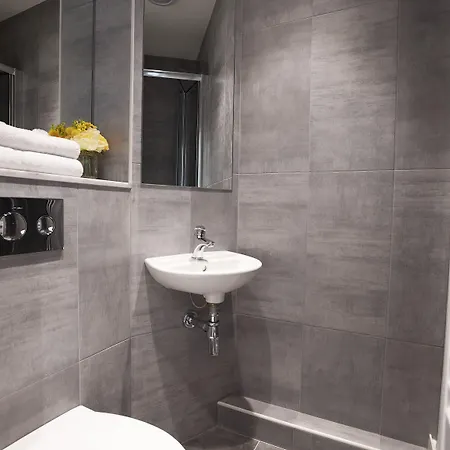 Ξενοδοχείο Of 3*