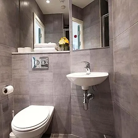 Of Hotel 3*